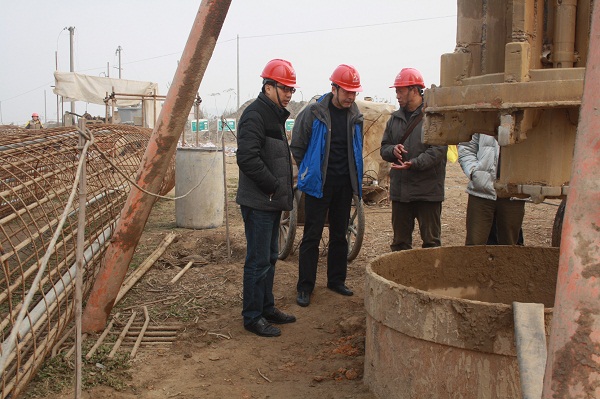陕西送变电工程公司领导、专家莅临成眉石化园施工项目部参观交流
