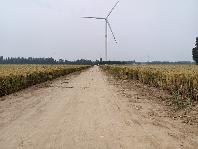 华润新能源内黄润风400MW风电项目检修道路施工稳步推进